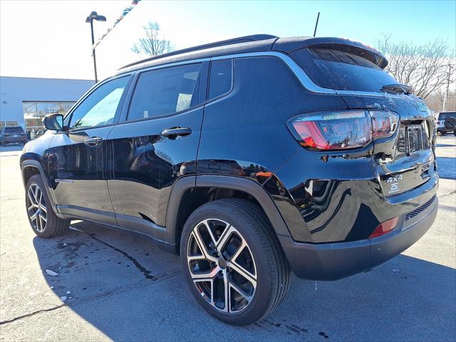 2025 Jeep Compass COMPASS LIMITED 4X4