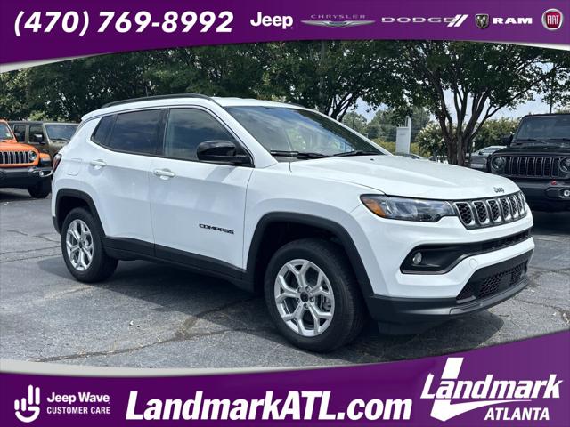 2025 Jeep Compass COMPASS LATITUDE 4X4