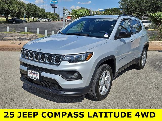2025 Jeep Compass COMPASS LATITUDE 4X4