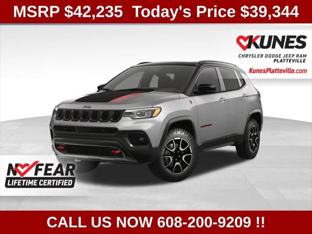 2025 Jeep Compass COMPASS TRAILHAWK 4X4