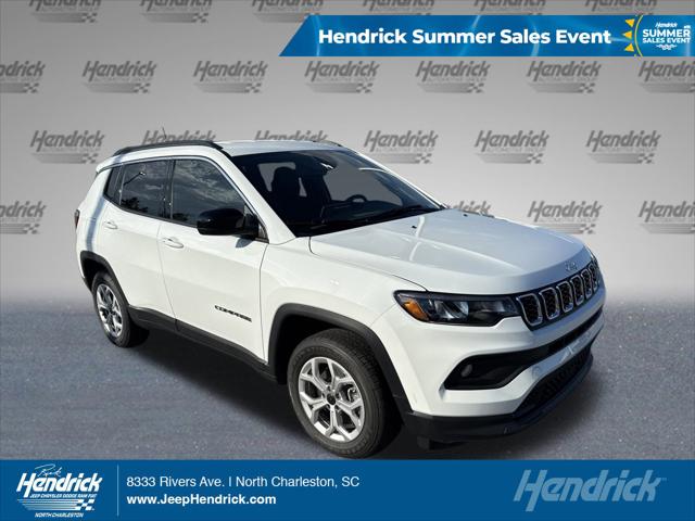 2025 Jeep Compass COMPASS LATITUDE 4X4