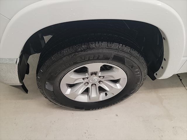 2022 RAM 1500 Laramie Crew Cab 4x4 57 Box