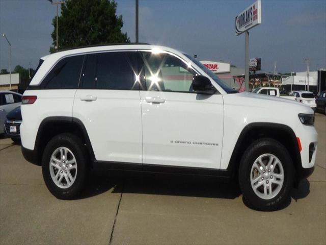 2023 Jeep Grand Cherokee L Laredo 4x4