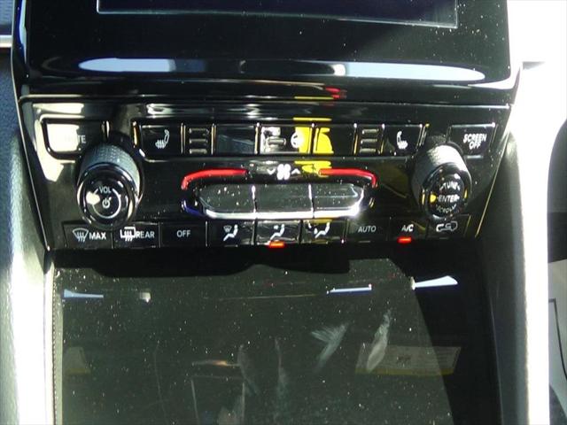 2023 Jeep Grand Cherokee L Laredo 4x4