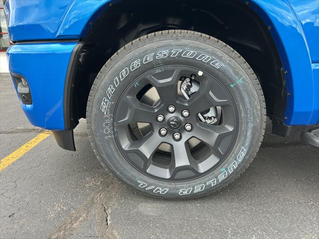 2025 RAM Ram 1500 RAM 1500 BIG HORN CREW CAB 4X4 57 BOX