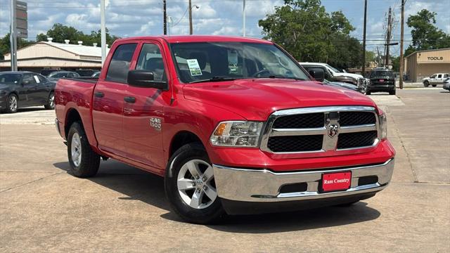 2022 RAM 1500 Classic SLT Crew Cab 4x2 57 Box