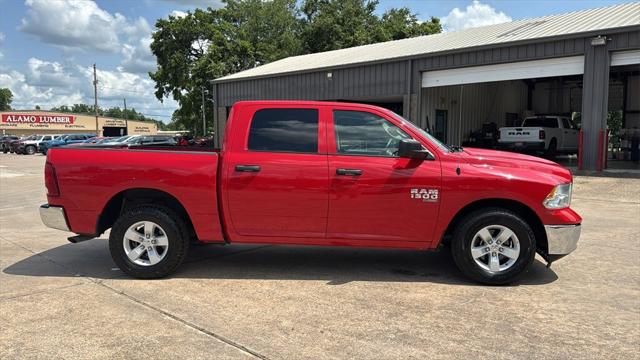 2022 RAM 1500 Classic SLT Crew Cab 4x2 57 Box