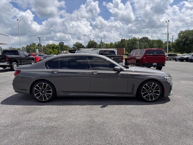 2021 BMW 750i xDrive