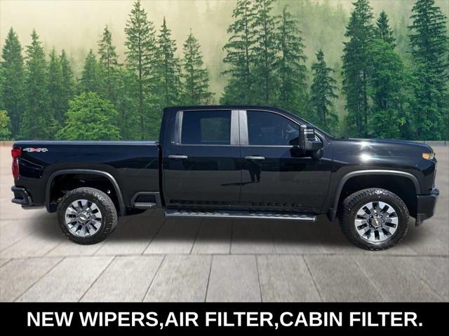 2023 Chevrolet Silverado 2500HD 4WD Crew Cab Standard Bed Custom