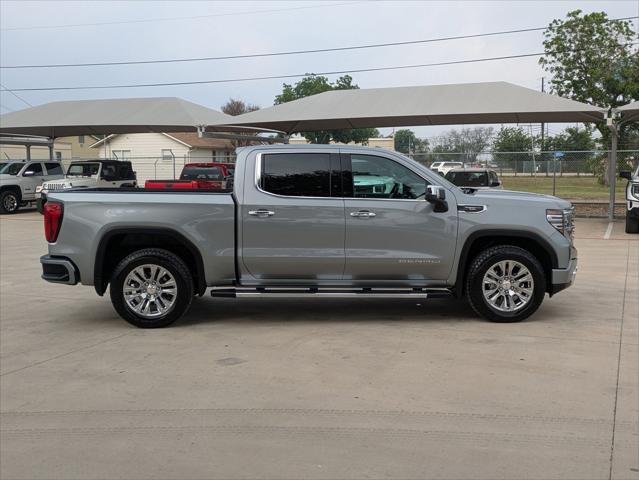 2023 GMC Sierra 1500 4WD Crew Cab Short Box Denali