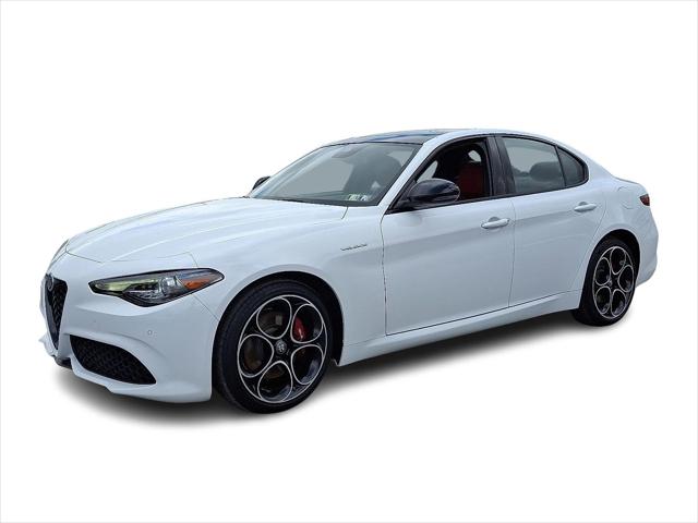 2022 Alfa Romeo Giulia Veloce AWD
