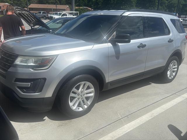 2017 Ford Explorer Base