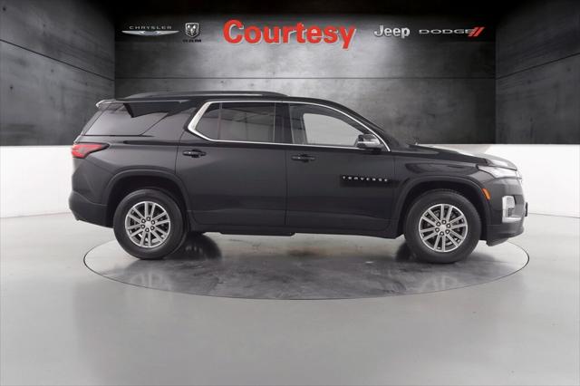 2023 Chevrolet Traverse AWD LT Cloth