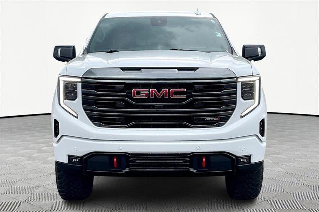 2024 GMC Sierra 1500 4WD Crew Cab Short Box AT4
