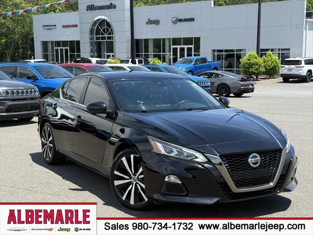 2022 Nissan Altima SR FWD