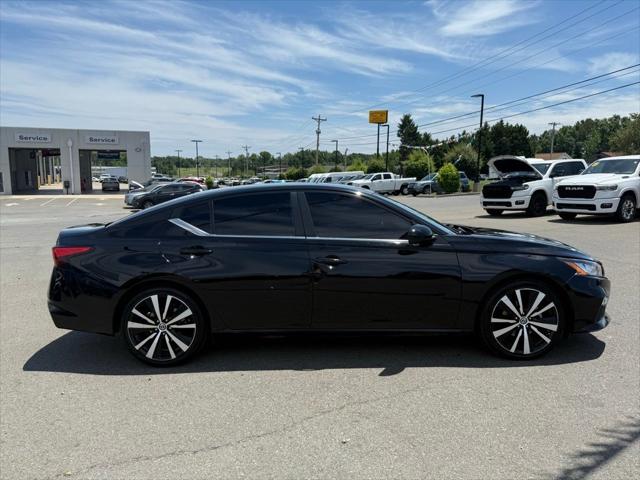 2022 Nissan Altima SR FWD