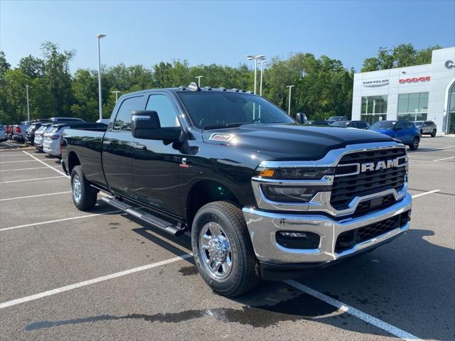 2025 RAM Ram 2500 RAM 2500 TRADESMAN CREW CAB 4X4 8 BOX 2025 RAM Ram 2500 RAM 2500 TRADESMAN CREW CAB 4X4 8 BOX
