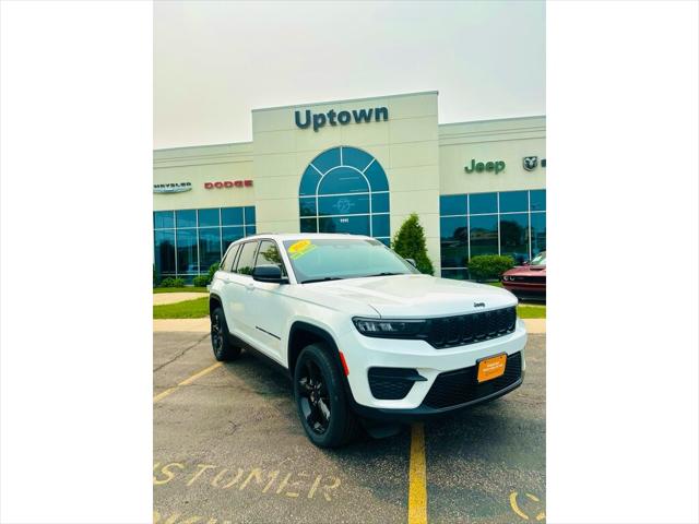 2022 Jeep Grand Cherokee Altitude 4x4