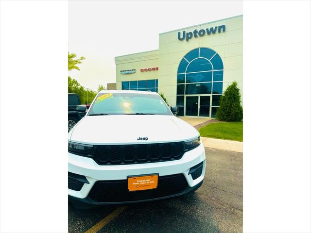 2022 Jeep Grand Cherokee Altitude 4x4
