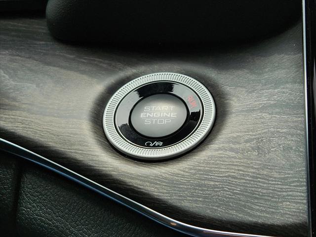 2025 Jeep Grand Cherokee L Overland 4x4