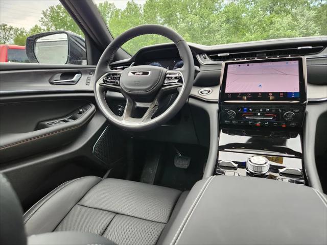 2025 Jeep Grand Cherokee L Overland 4x4