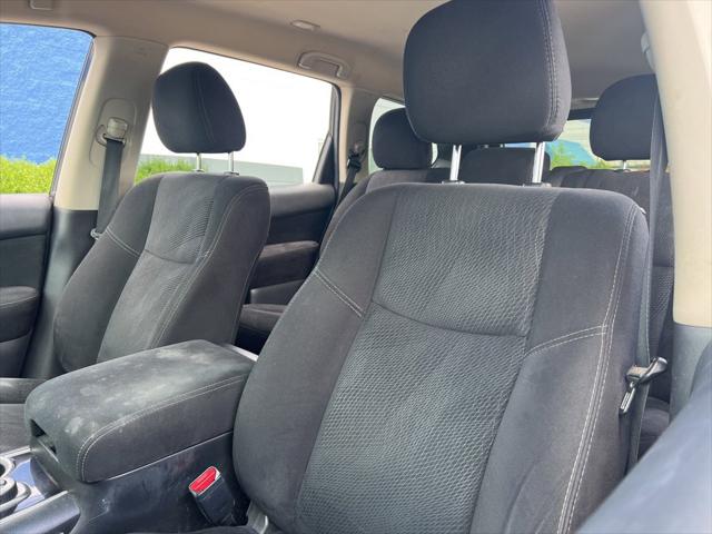 2015 Nissan Pathfinder S
