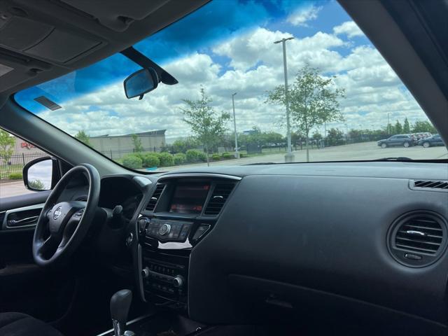 2015 Nissan Pathfinder S