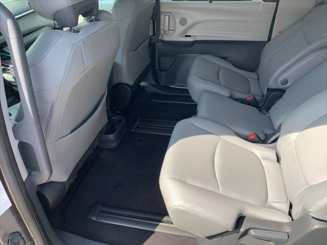 2024 Toyota Sienna XLE