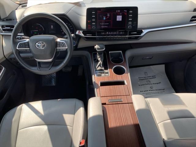 2024 Toyota Sienna XLE