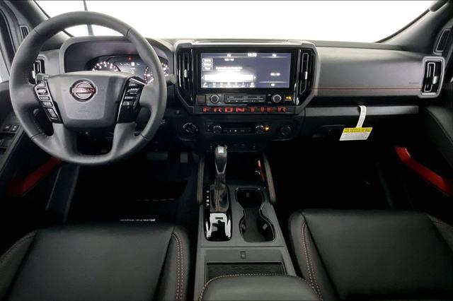 2025 Nissan Frontier Crew Cab PRO-4X 4x4