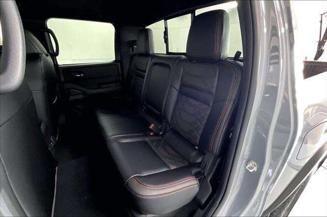 2025 Nissan Frontier Crew Cab PRO-4X 4x4