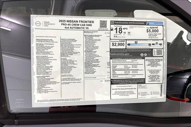 2025 Nissan Frontier Crew Cab PRO-4X 4x4