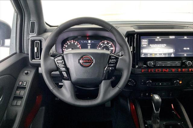 2025 Nissan Frontier Crew Cab PRO-4X 4x4