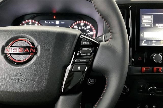 2025 Nissan Frontier Crew Cab PRO-4X 4x4