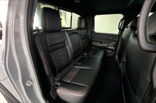 2025 Nissan Frontier Crew Cab PRO-4X 4x4