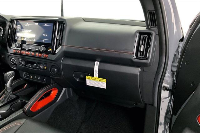 2025 Nissan Frontier Crew Cab PRO-4X 4x4