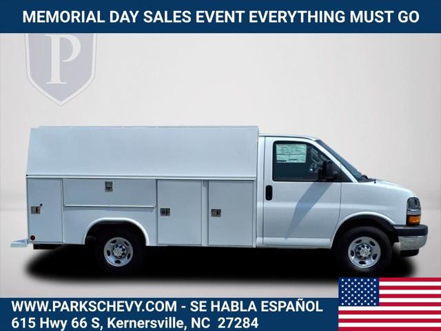 2025 Chevrolet Express Cutaway Work Van