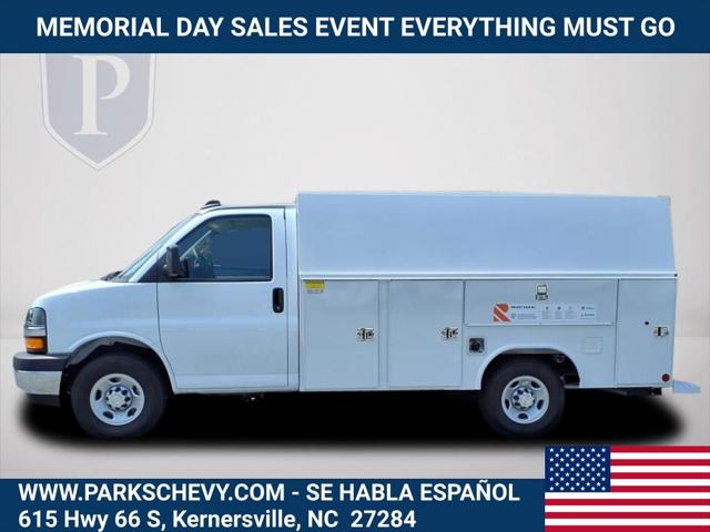 2025 Chevrolet Express Cutaway Work Van