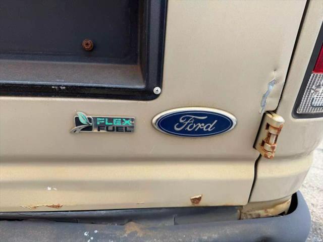2009 Ford E-350 Super Duty XLT