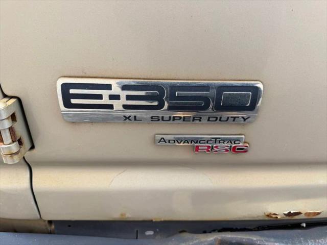 2009 Ford E-350 Super Duty XLT