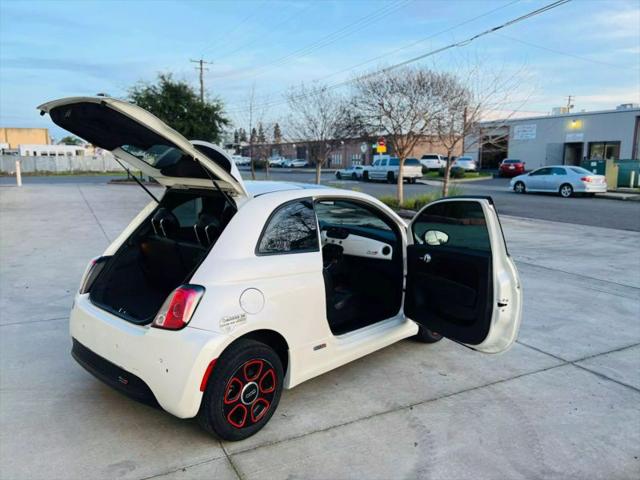 2015 Fiat 500e Battery Electric