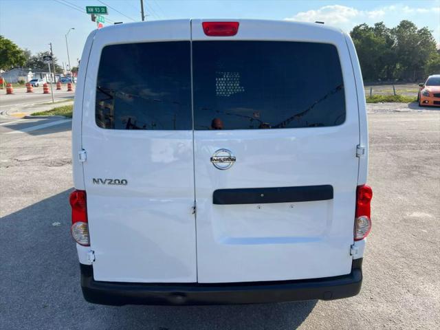 2015 Nissan NV200 S