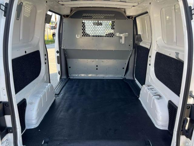 2015 Nissan NV200 S