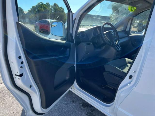 2019 Nissan NV200 SV