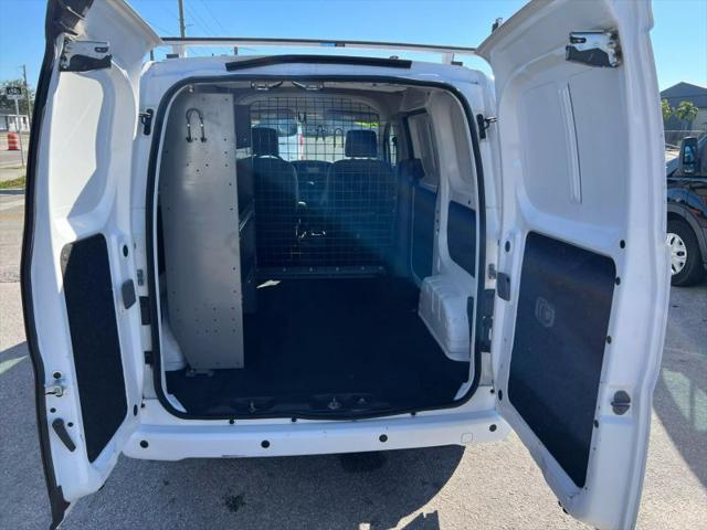 2019 Nissan NV200 SV