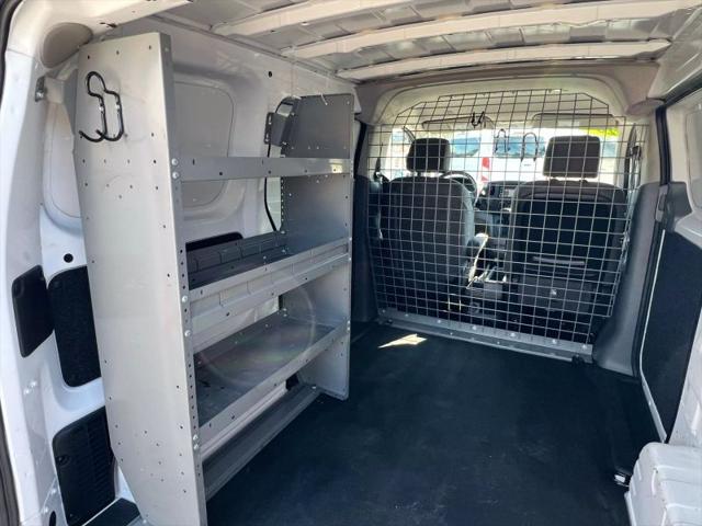 2019 Nissan NV200 SV