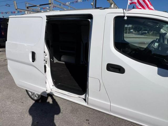 2019 Nissan NV200 SV