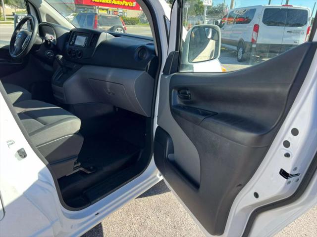 2019 Nissan NV200 SV