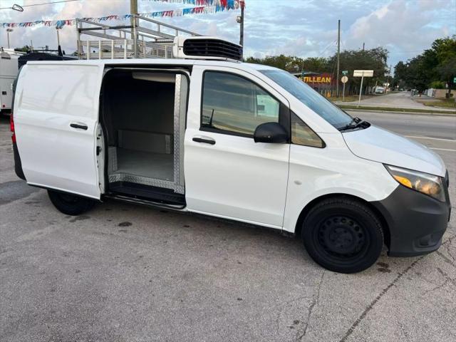 2020 Mercedes-Benz Metris Standard