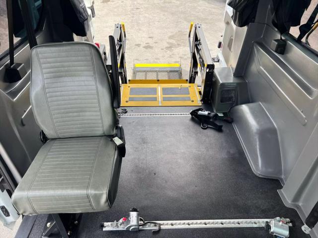 2019 Ford Transit Medium Roof w/Sliding Side Door w/RWB Van